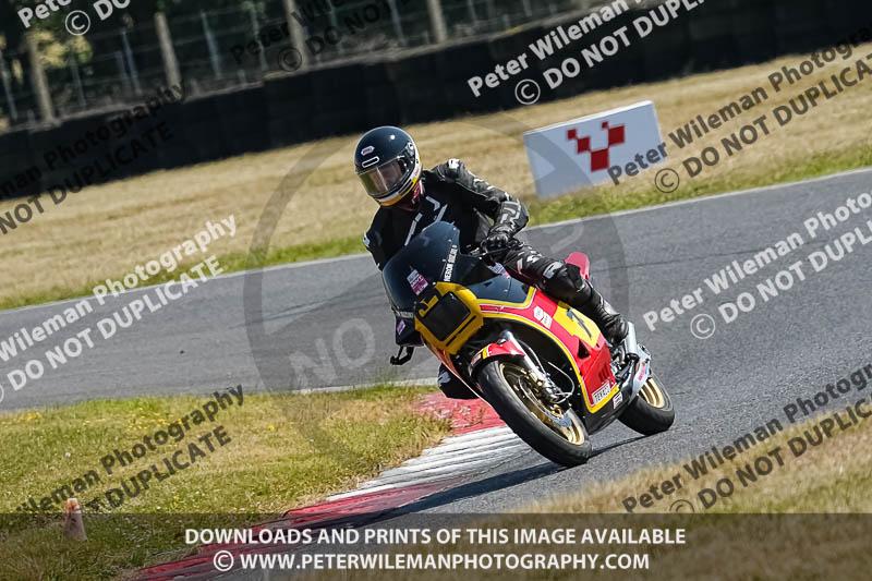 cadwell park;cadwell park photographs;cadwell trackday photographs;enduro digital images;event digital images;eventdigitalimages;peter wileman photography;racing digital images;trackday digital images;trackday photos